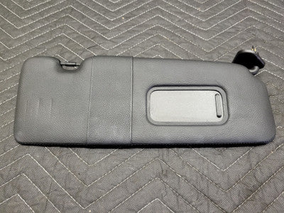 BMW E63/E64 6-Series Sun Visor Right Schwarz 51166976746