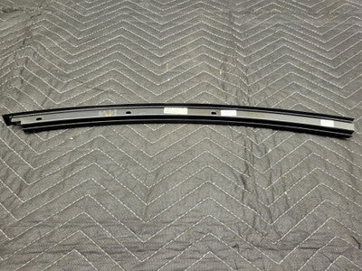 BMW F90/G30 5-Series M5 Rear Right Window Guide Glanzschwarz 51357390142