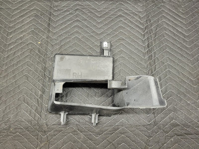 BMW G30/G31 5-Series Auxiliary Radiator Air Duct Right 51747383850