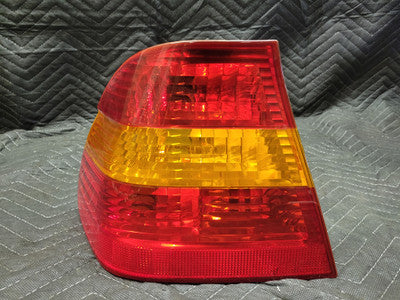 BMW E46 3-Series Sedan Tail Light Right Passenger 63216946533