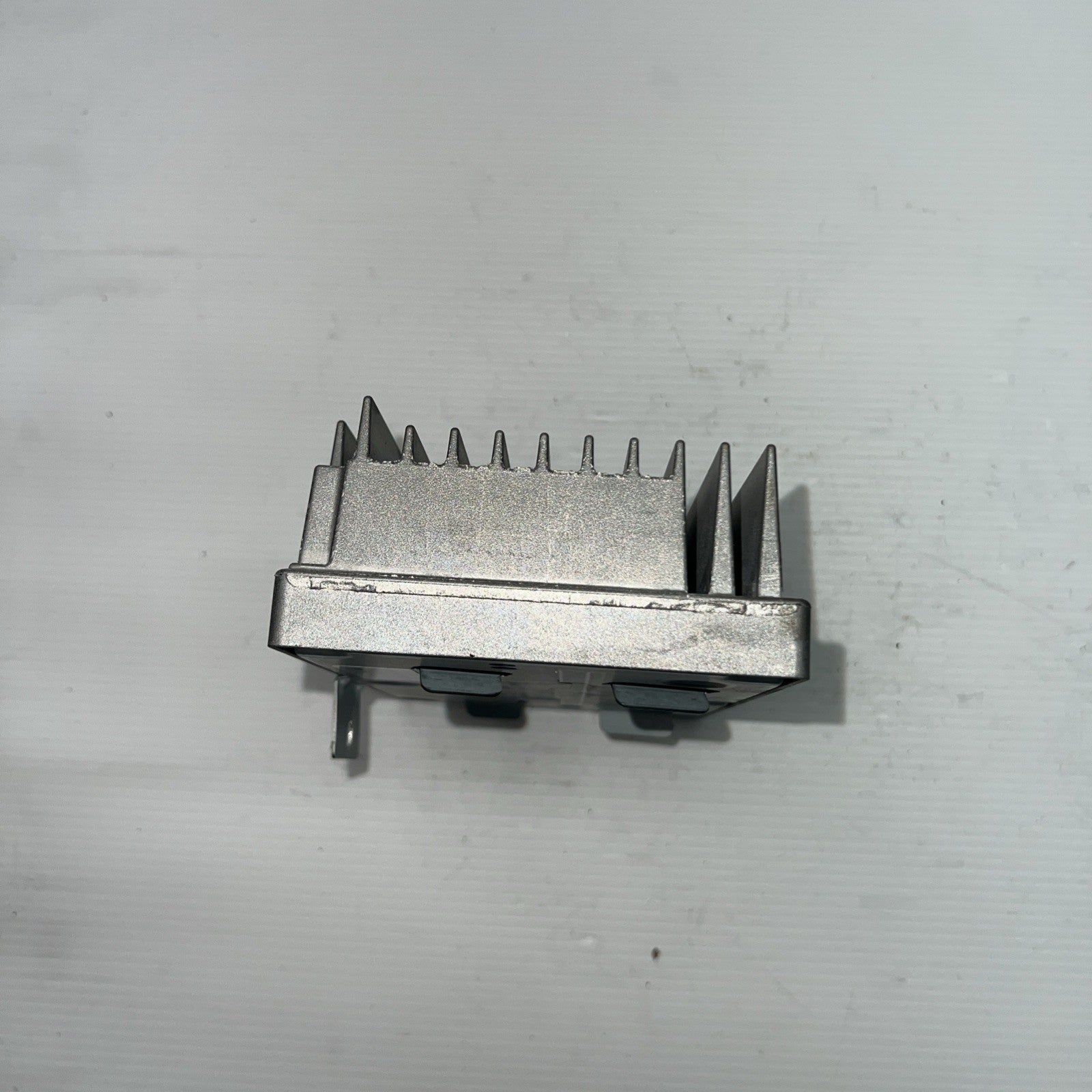 12 13 14 15  BMW 328d F31 Radio HIFI Lear AMP Amplifier  9312455