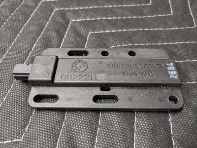 BMW E90/E91/E92/E93 M3 Interior Antenna Passive Access Sensor Module Unit 61356922211