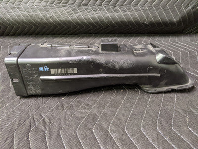BMW G11/G12/G14/G15/G16/G30/G31/G32 B58 Engine Air Intake Duct 13717643299