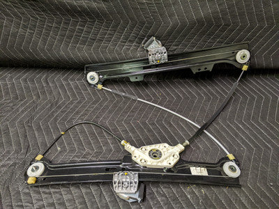 BMW E60/E61 5-Series M5 Front Right Window Regulator 51337184384