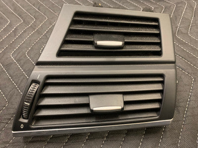 BMW E70 Front Right Dash Vent 0117800