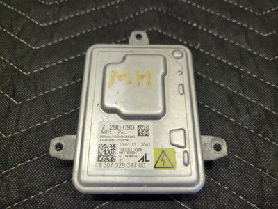 BMW F30/F31/F34 3-Series Xenon Headlight Ballast Control Unit 63127296090