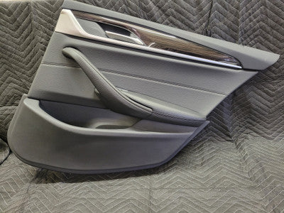 BMW G30/G31 5-Series Rear Right Door Card Dakota Exclusive Schwarz 51427477142