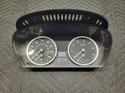BMW E61 5-Series Speedometer Instrument Cluster MPH AT 147K 62116974574