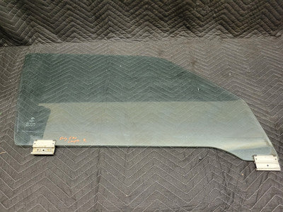 BMW E30 3-Series Coupe Door Window Right 51321888444