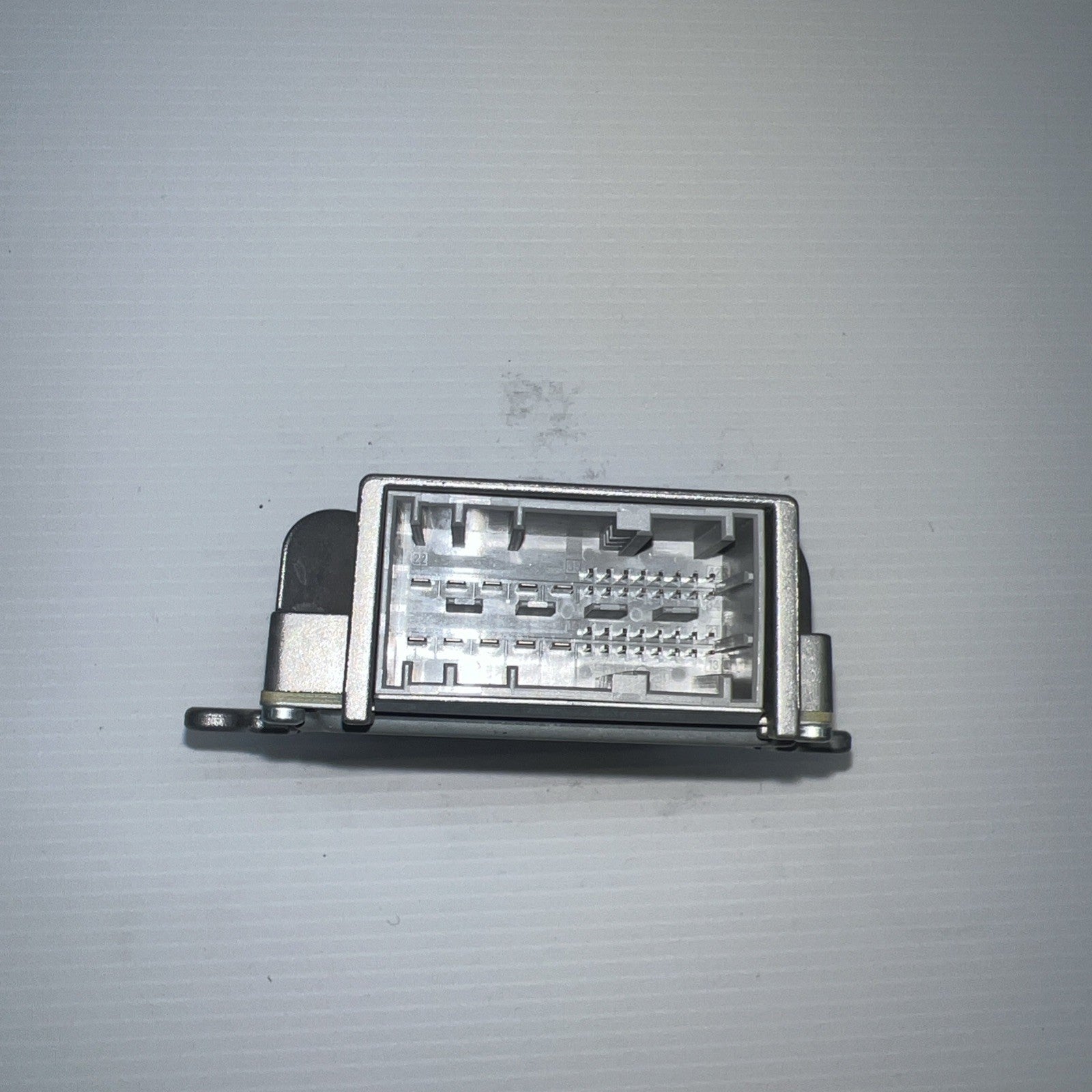 2011-2016 BMW F10 528i 535i 550i Harman Becker HS B101 AMP Amplifier 936244501