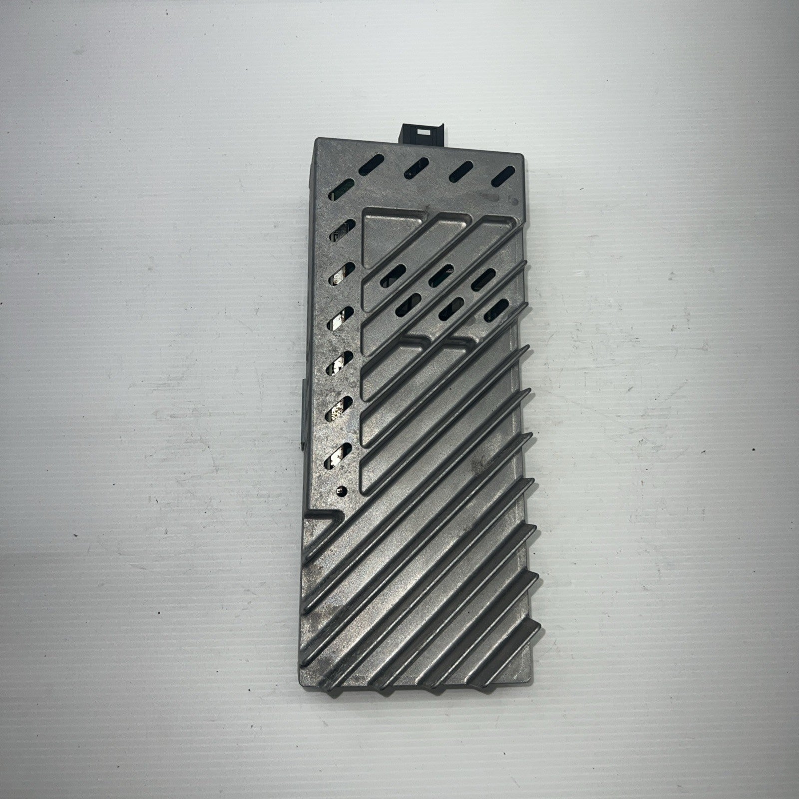 BMW 528i 535i 550i 2011-2016 F07 F10 Harman Becker Amplifier 9261703 OEM