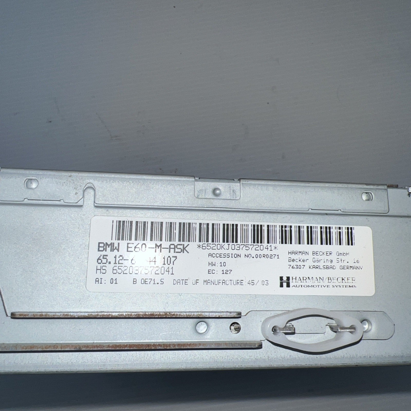 BMW E60 E61 5 series M-ASK AUDIO SYSTEM CONTROLLER CD PLAYER RADIO MASK 6955348