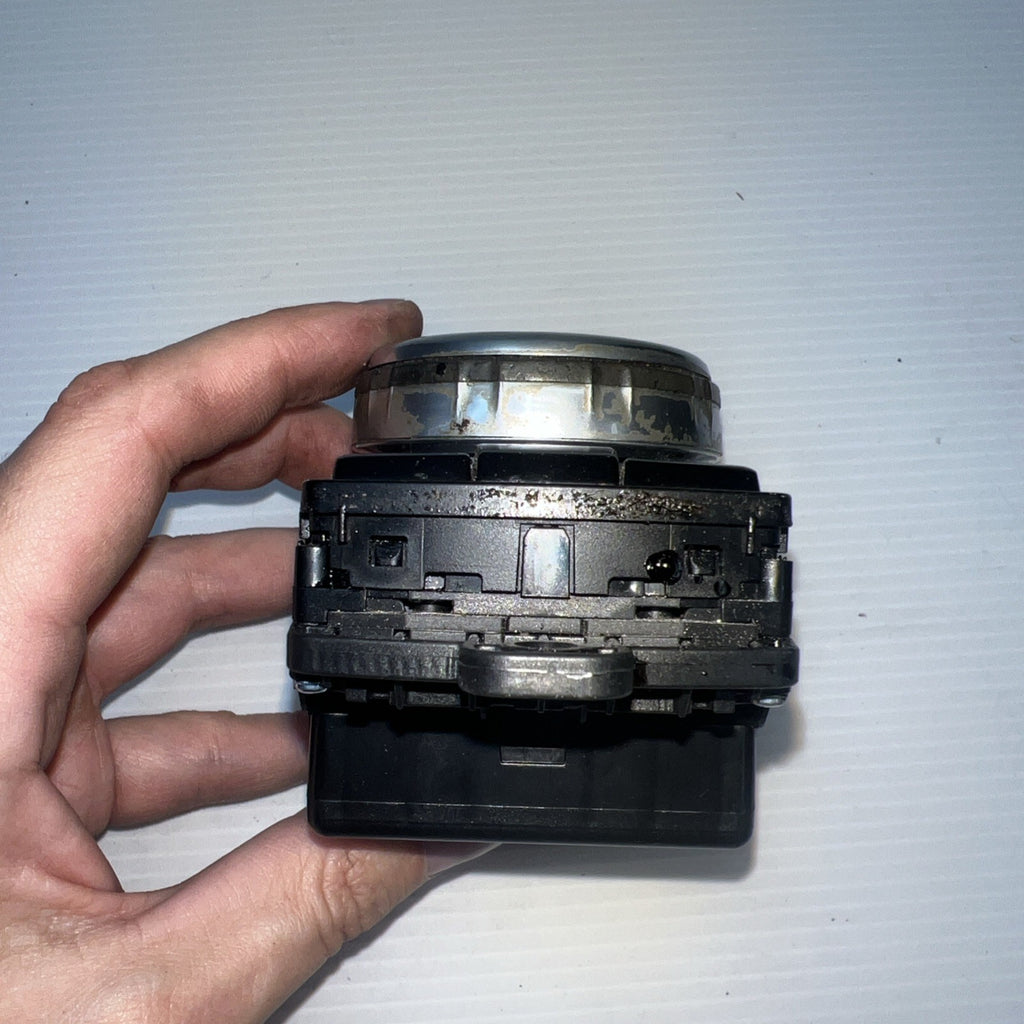 2011-2016 BMW 328I 335I M3 535I 535XI IDRIVE NAVIGATION KNOB 6582 9320288-02 OEM