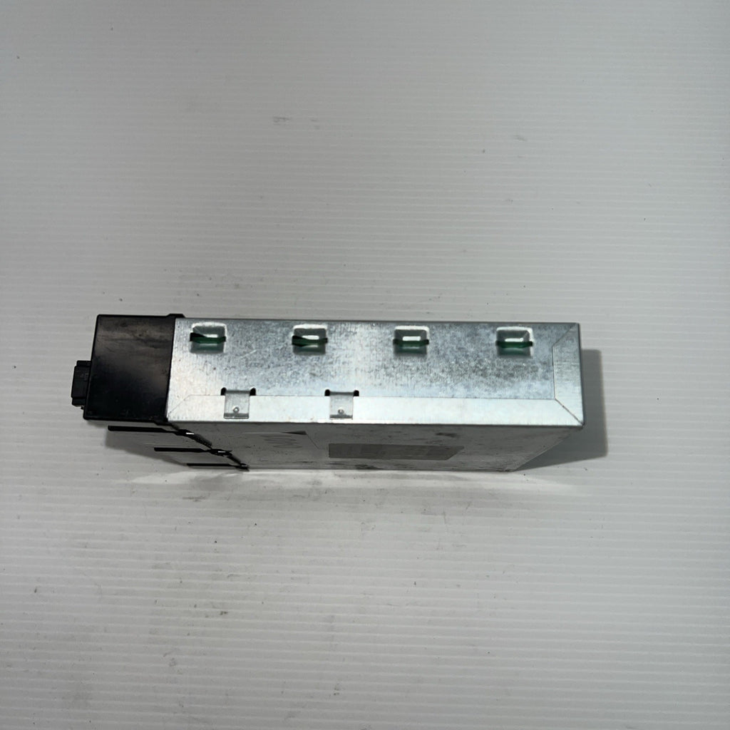 BMW F01 F02 F07 Voltage Converter Control Unit Module OEM 104K