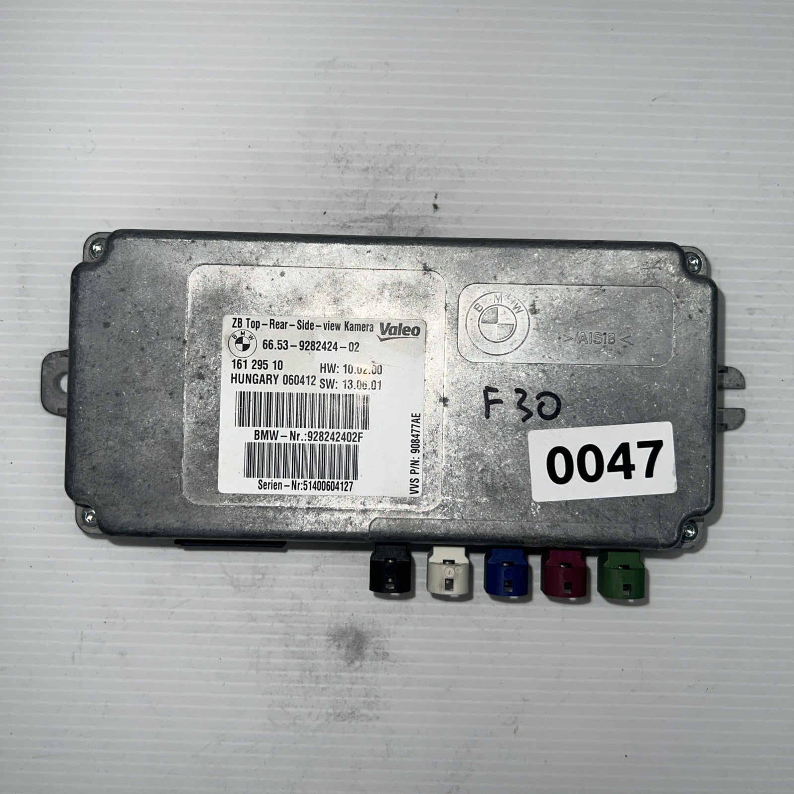 2011-2013 BMW F10 550Xi Top Rear View Camera Control Module 66.53-9282424-02 OEM