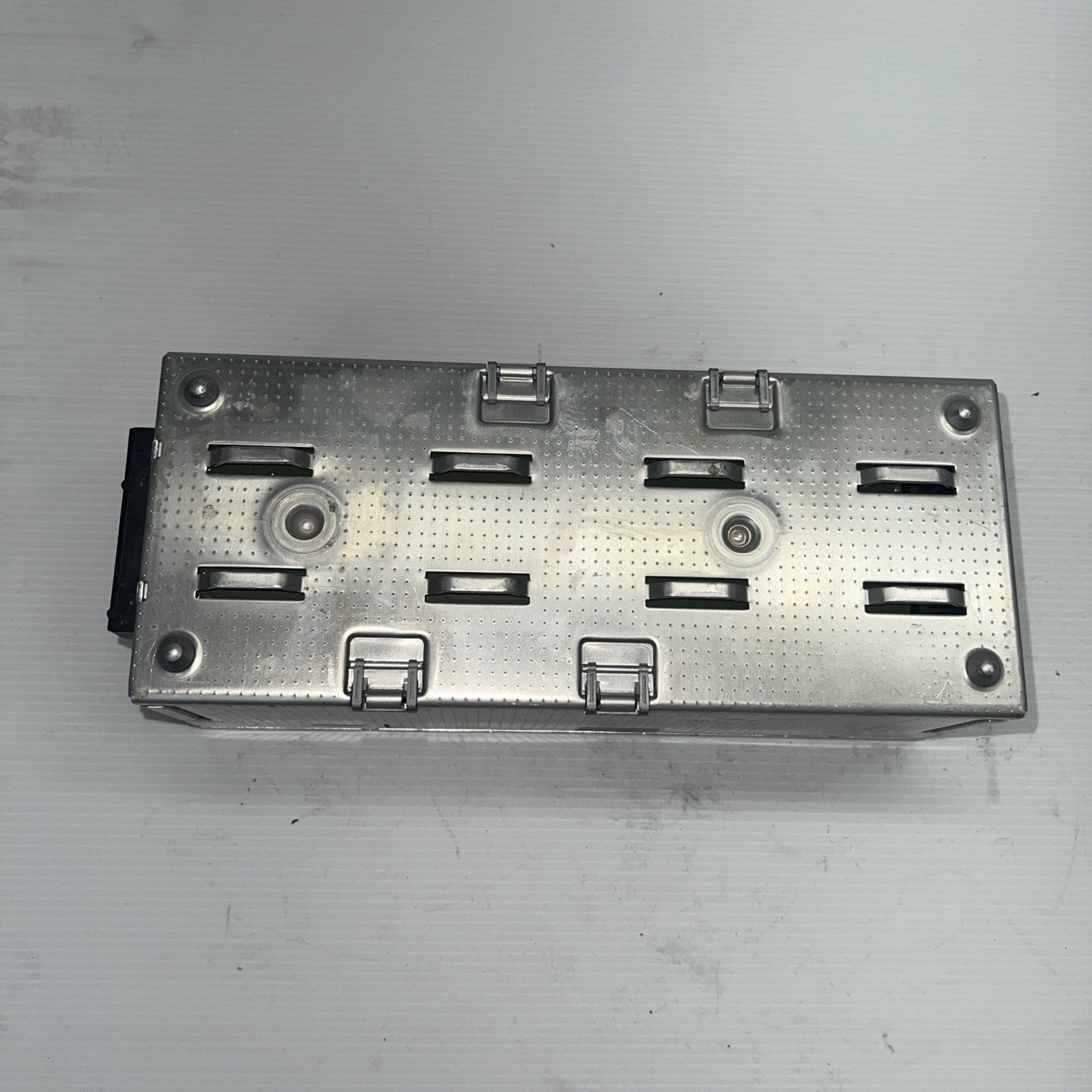 2002–2008 BMW 7 Series E65 E66 Logic7 Premium Audio Amplifier OEM Amp 6961389