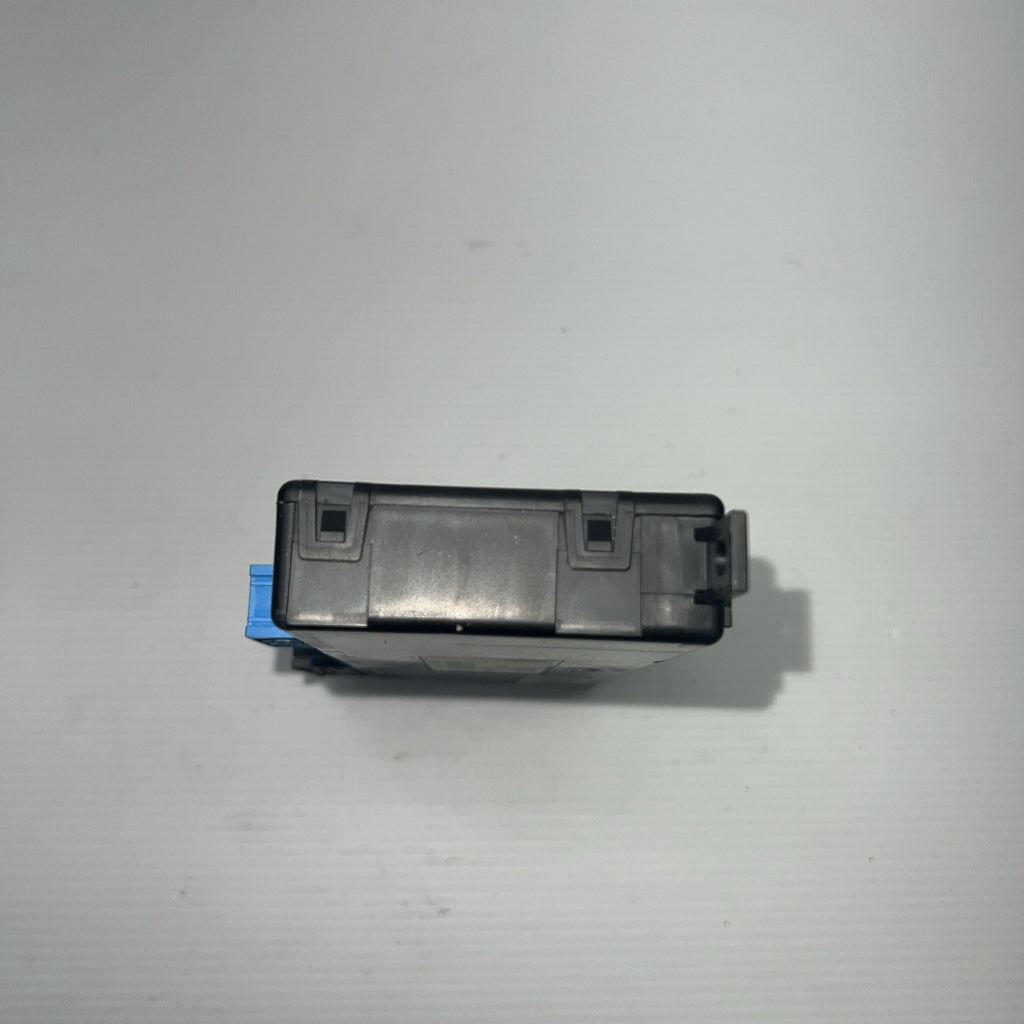 2010-2017 BMW 5 6 7  F01 F02 F06 F07 F10 F12 F13  CENTRAL GATEWAY CONTROL MODULE