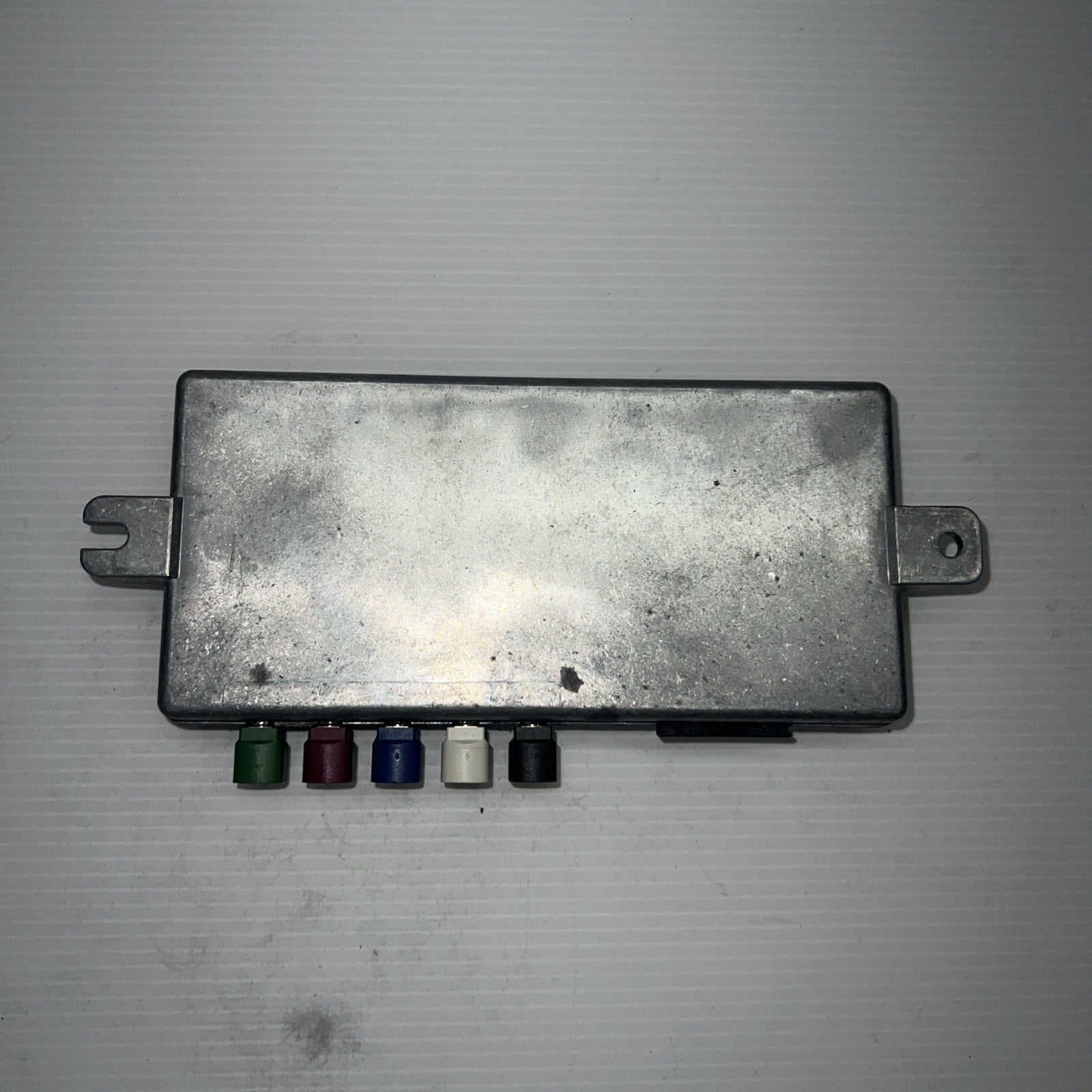 2011-2013 BMW F10 550Xi Top Rear View Camera Control Module 66.53-9282424-02 OEM