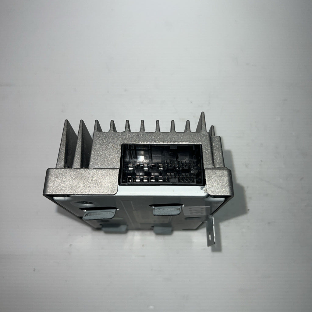 2012-2015 BMW 328i Radio Amplifier 9283511