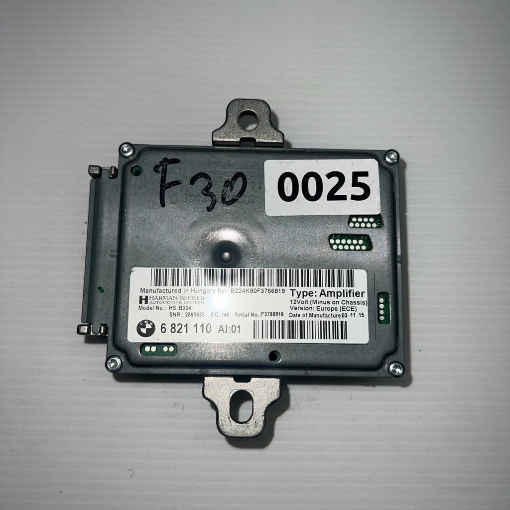 2011-2016 BMW F10 528i 535i 550i Harman Becker HS B101 AMP Amplifier 682111001
