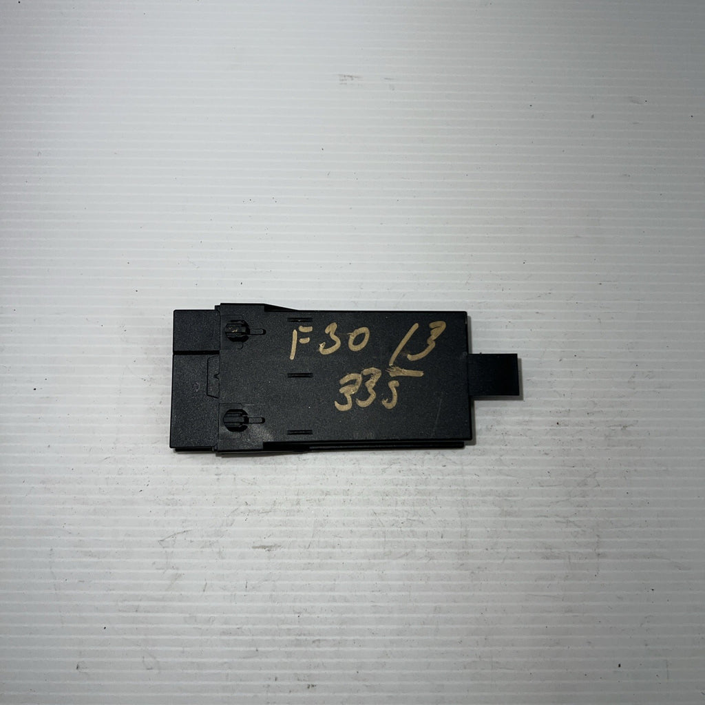 2012-2018 BMW M4 F30 F31 FRONT & REAR HEATED SEAT CONTROL MODULE 921646802 OEM.