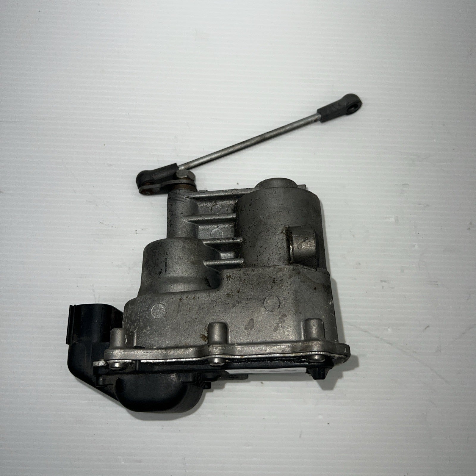 BMW E60 E64 M5 M6 S85 Engine Throttle Body Actuator Motor Unit Adjuster 7834494