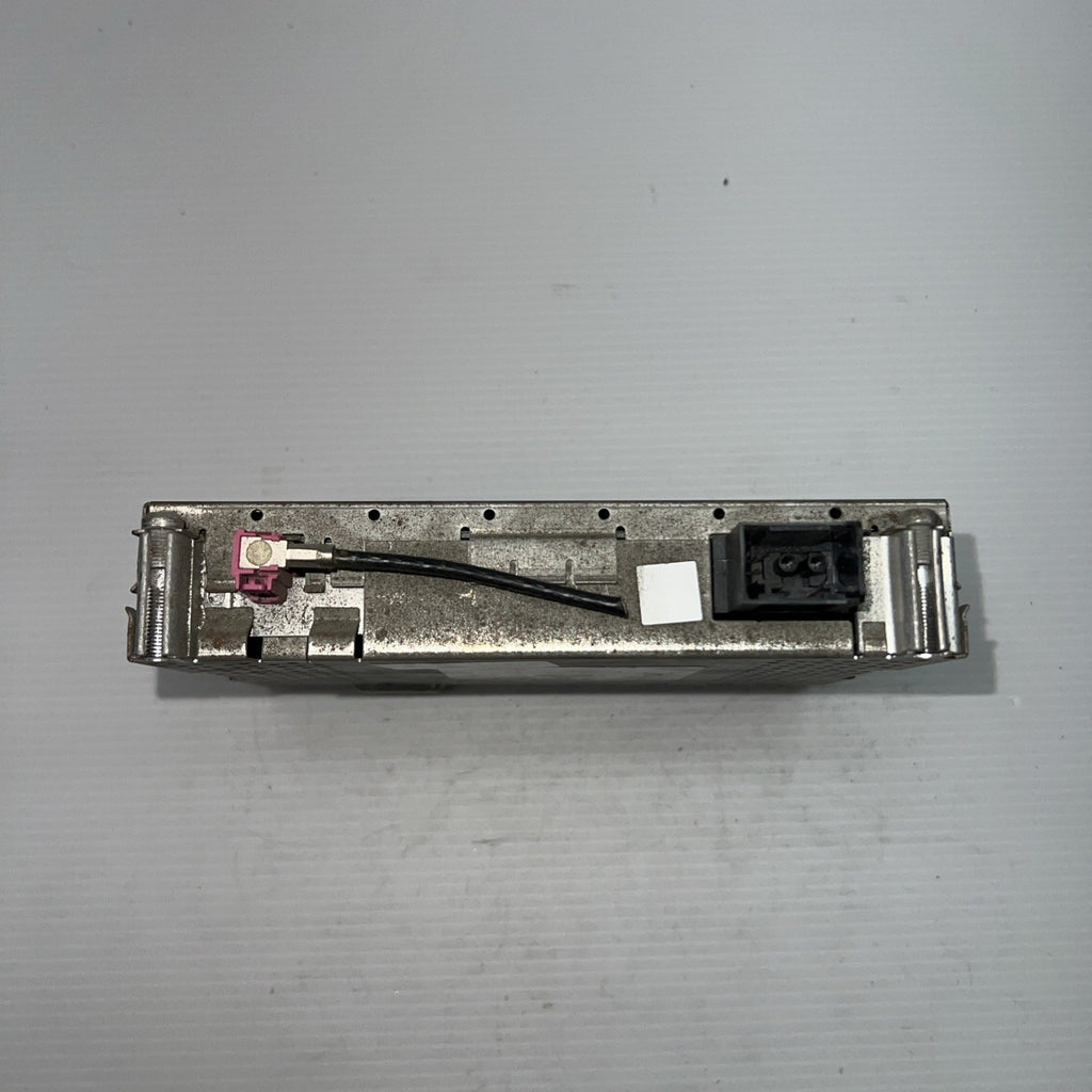 OEM BMW E88 E60 E90 E92 E70 Satellite Radio IBOC Receiver Tuner Module GEN 2.5