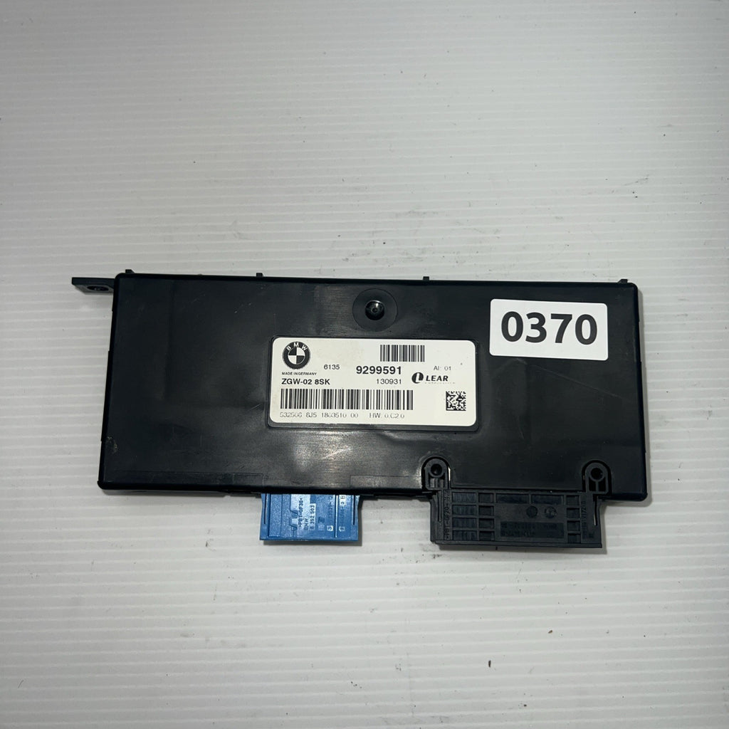11-16 BMW F07 F10 F11 5-SERIES CENTRAL GATEWAY CONTROL MODULE 9299591 OEM