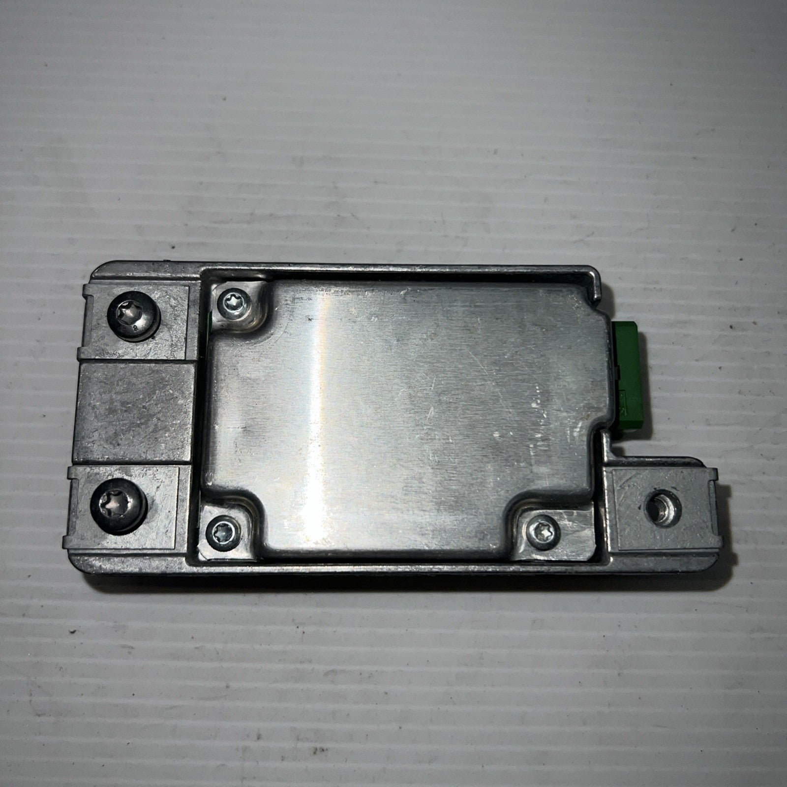 2006 BMW 7 Series SRS Control Module Unit OEM 65.77-6970890 OEM