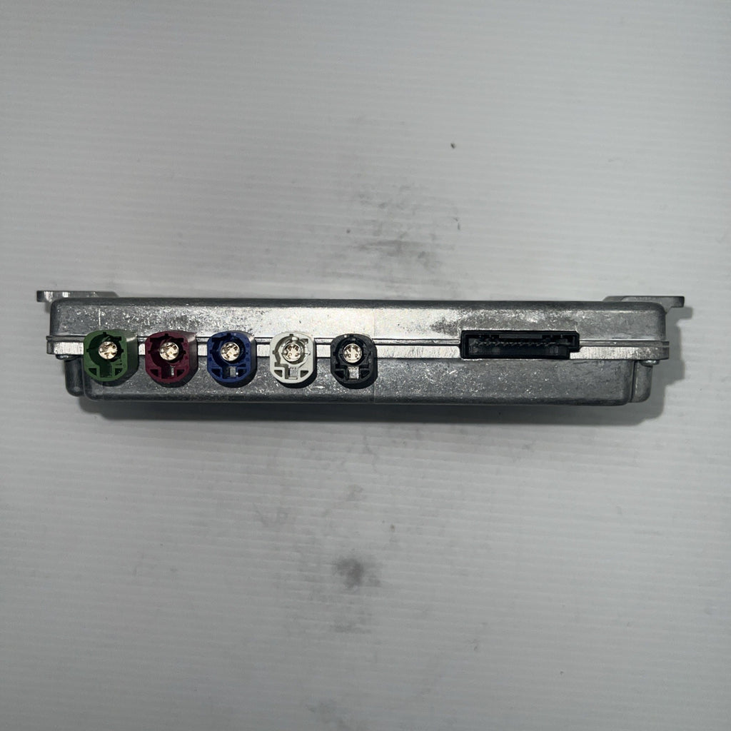 2011-2013 BMW F10 550Xi Top Rear View Camera Control Module 66.53-9282424-02 OEM