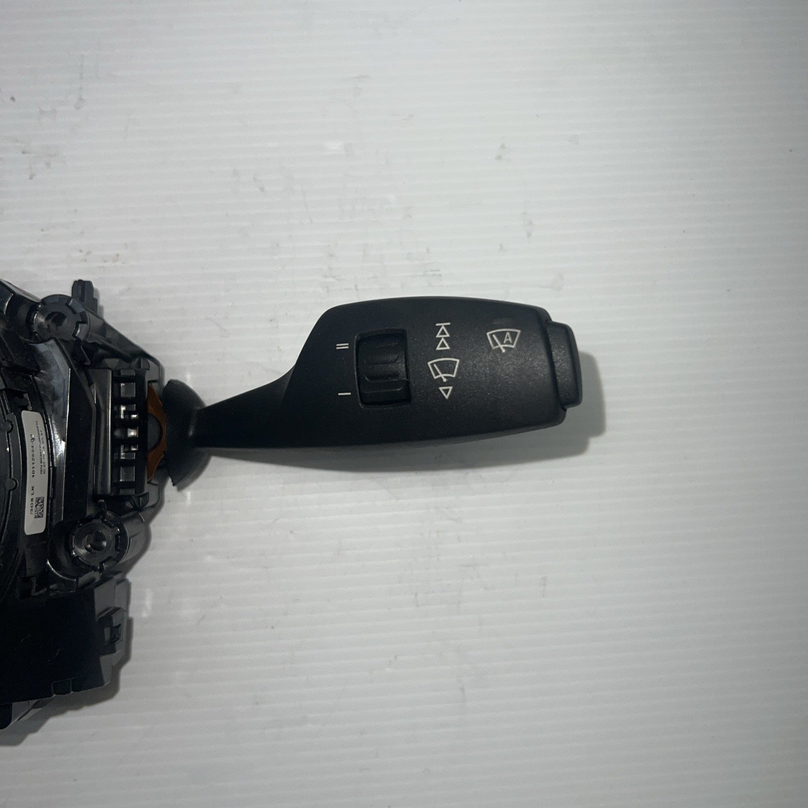 2017-2018 BMW X4 F26 STEERING RING MULTIFUNCTIONAL CONTROL SWITCH OEM