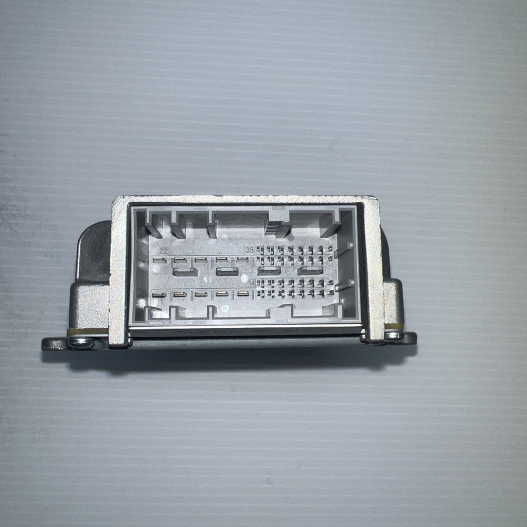 2011-2016 BMW F10 528i 535i 550i Harman Becker HS B101 AMP Amplifier OEM 2622504