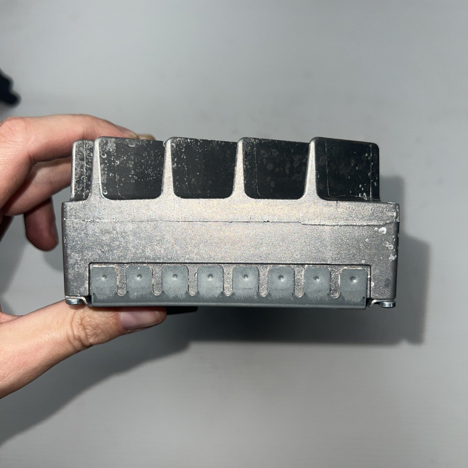 11-16 BMW 528i 535i 550i M5 F10 TOP HIFI HI-FI HARMAN BECKER AUDIO AMP AMPLIFIER