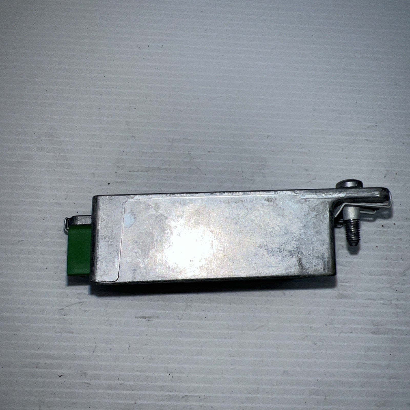 2006 BMW 7 Series SRS Control Module Unit OEM 65.77-6970890 OEM