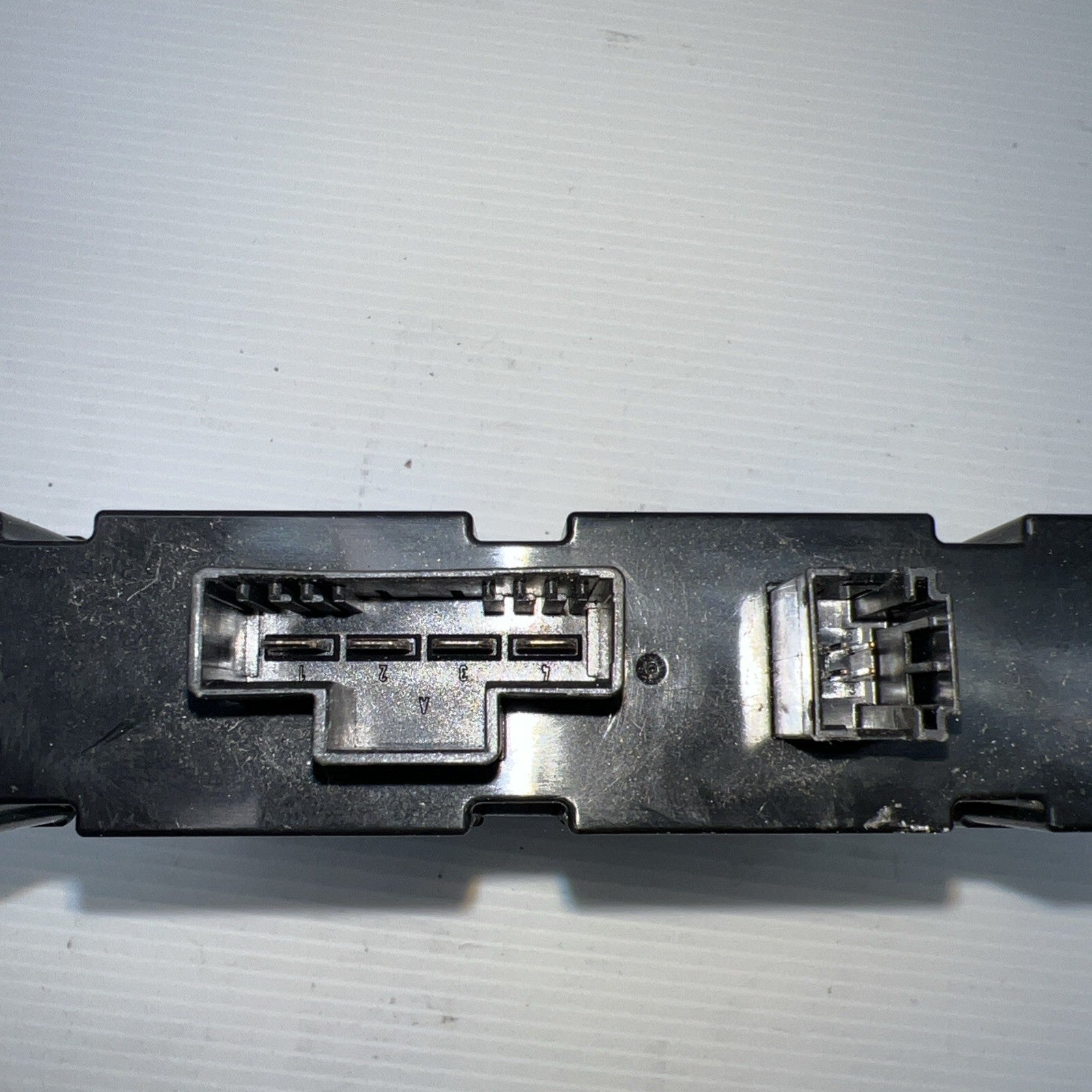 BMW F01 F02 F07 Voltage Converter Control Unit Module OEM 104K