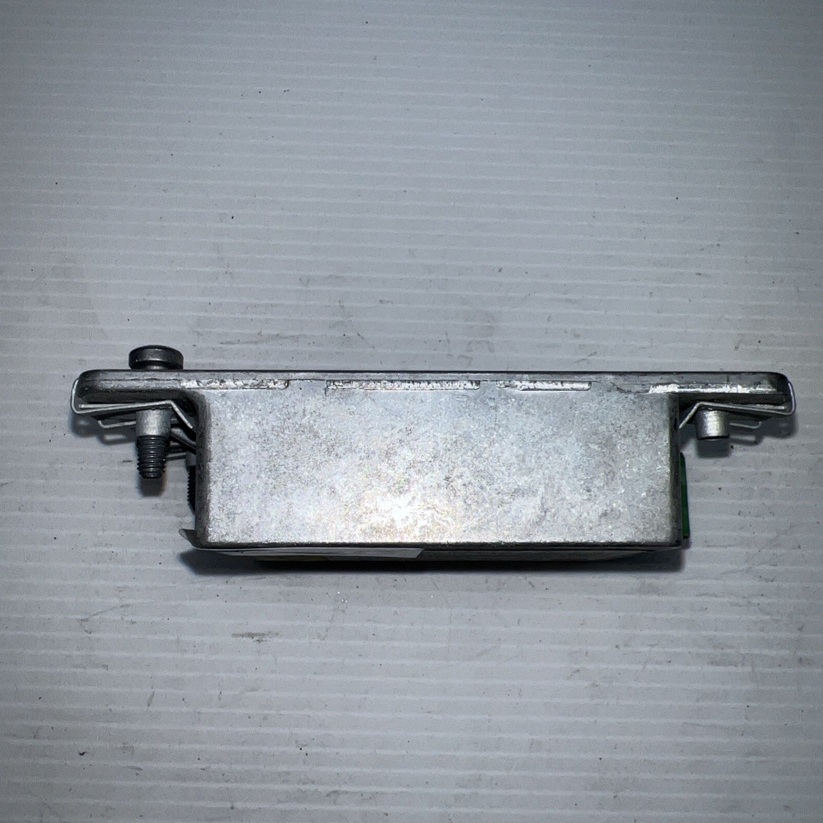 2006 BMW 7 Series SRS Control Module Unit OEM 65.77-6970890 OEM