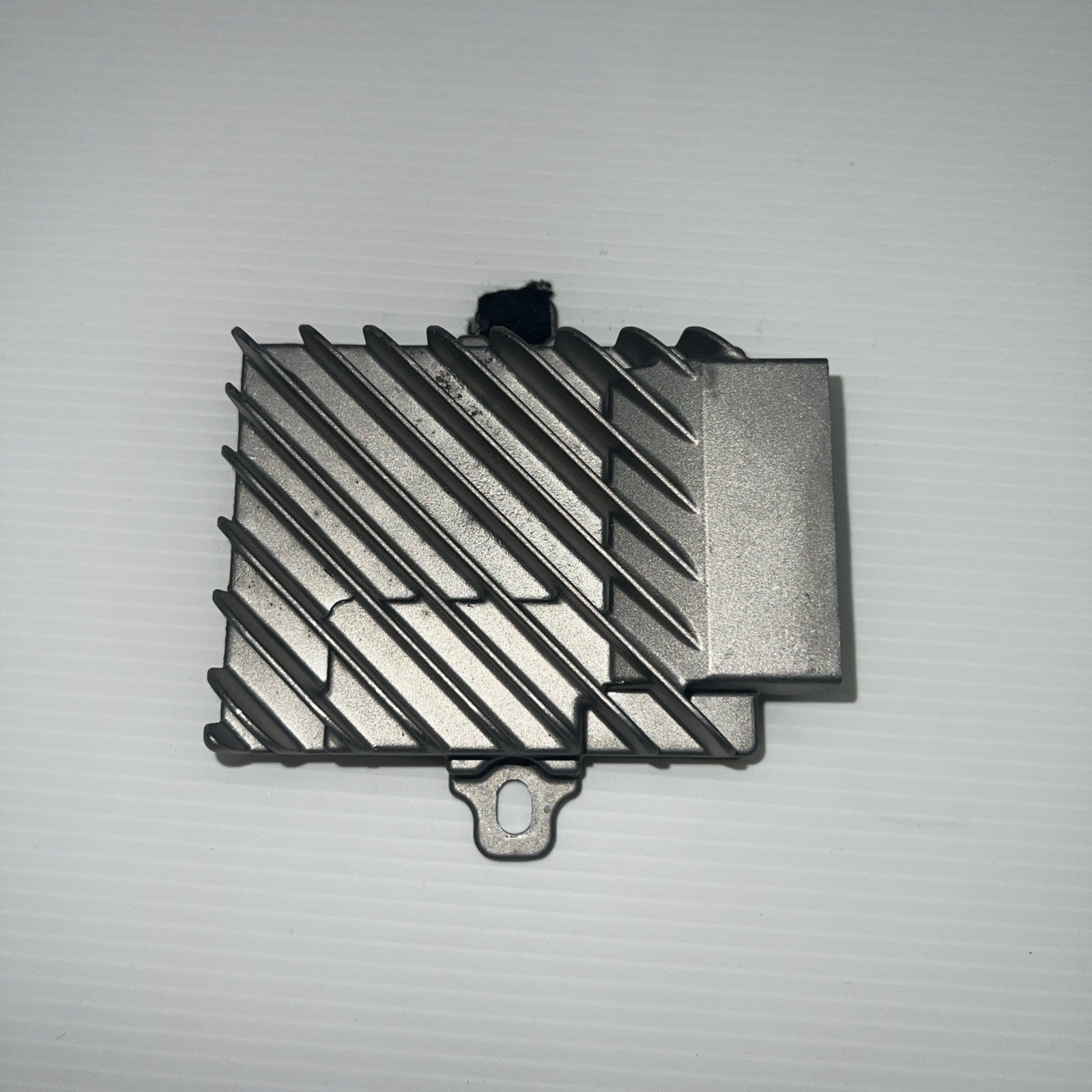 2011-2016 BMW F10 528i 535i 550i Harman Becker HS B101 AMP Amplifier 93433170