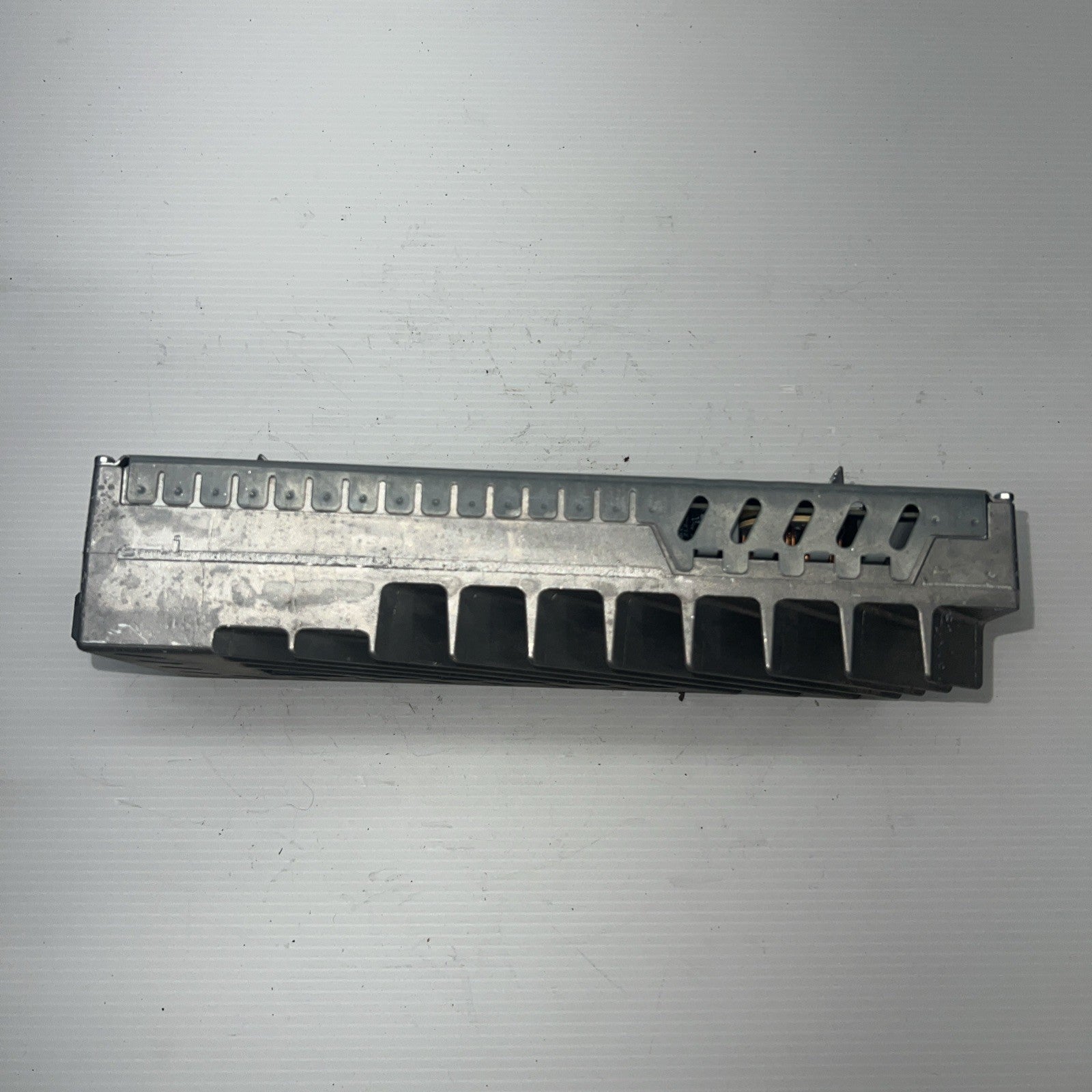 11-16 BMW 528i 535i 550i M5 F10 TOP HIFI HI-FI HARMAN BECKER AUDIO AMP AMPLIFIER