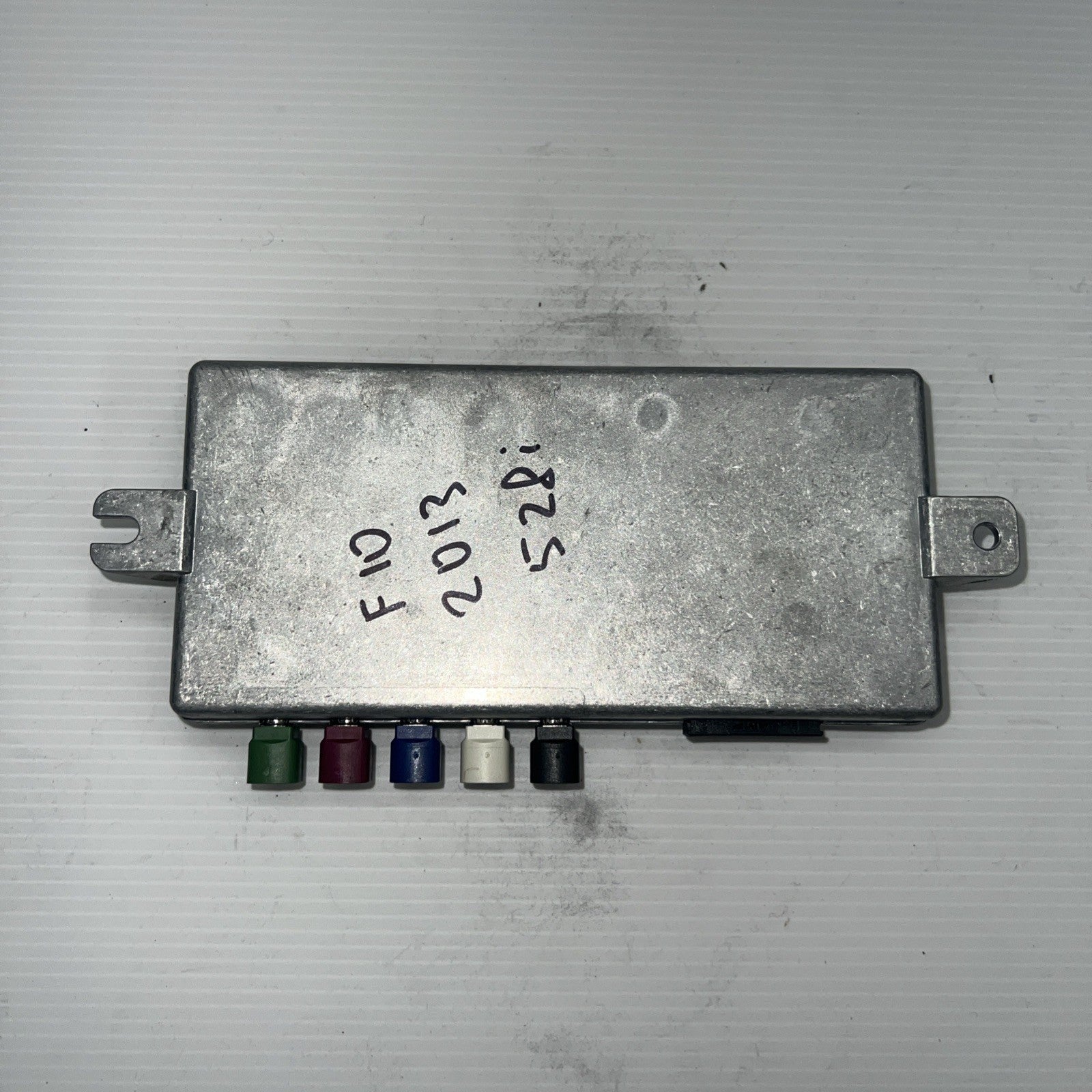 2011-2013 BMW F10 550Xi Top Rear View Camera Control Module 66.53-9282424-02 OEM