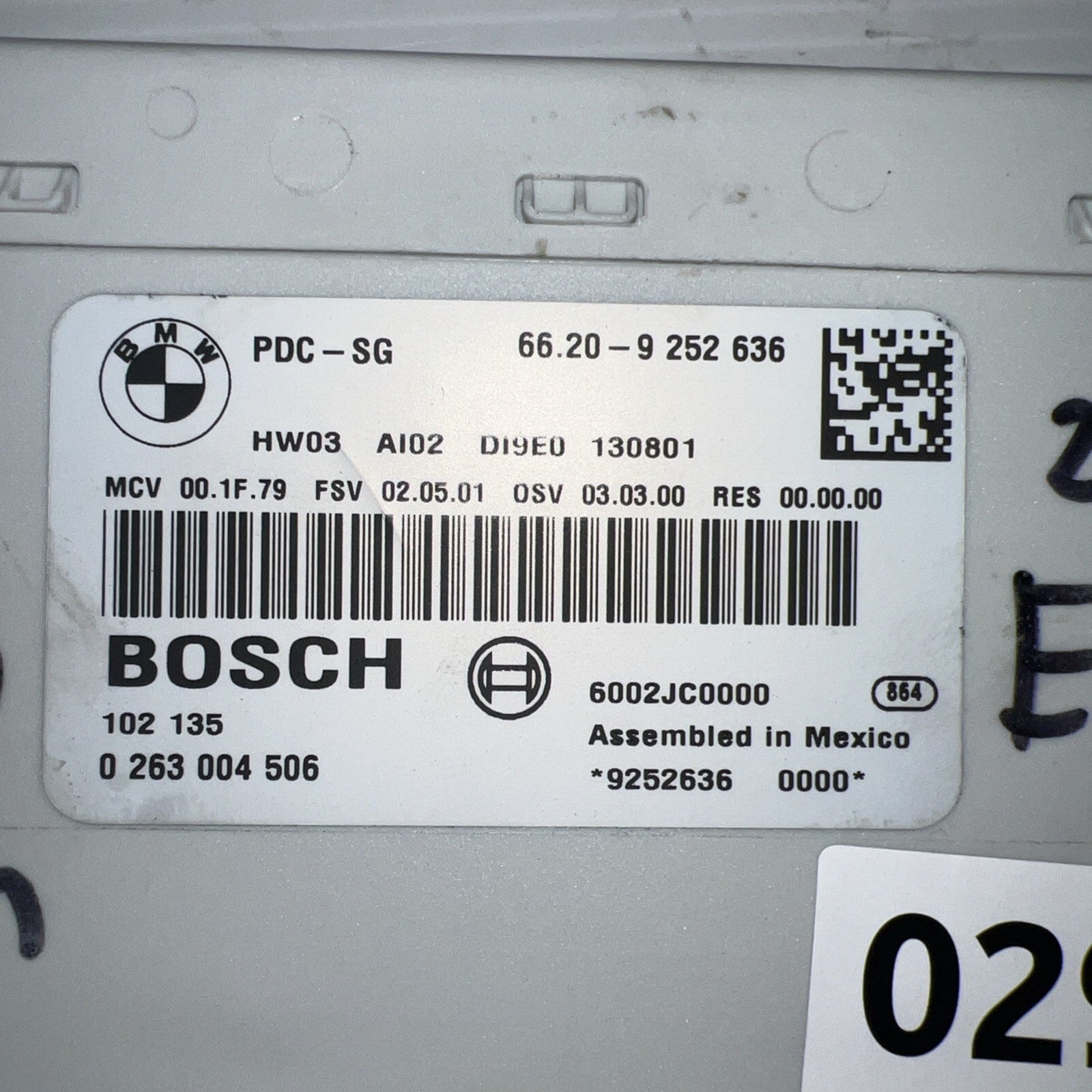 2011-2015 BMW X1 E84 PDC Parking Distance Control Module OEM 66209252636