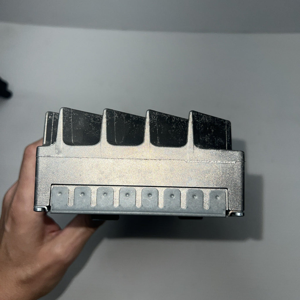 OEM BMW 9 390 142 F30 F34 F36 F32 F80 F82 M3 M4 AMPLIFIER HARMAN KARDON AMP B263