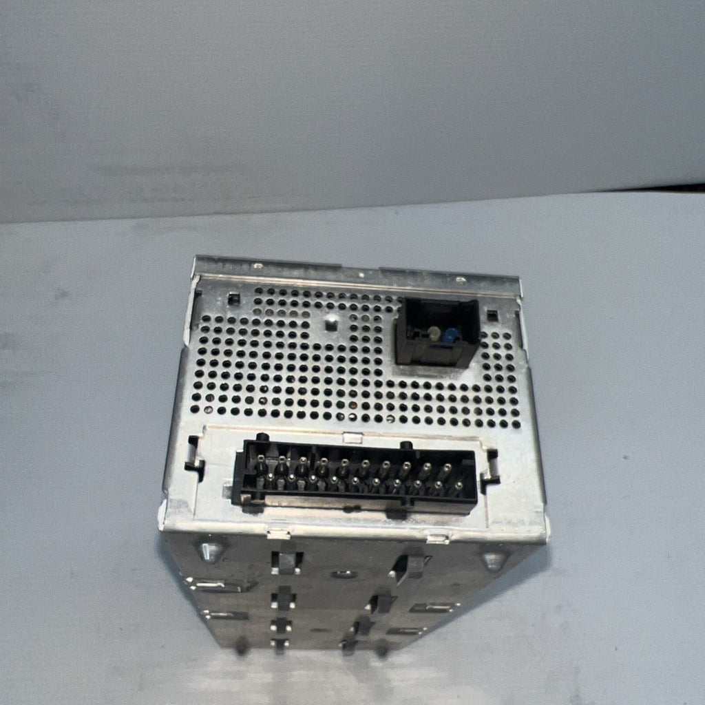 2006-2008 BMW 7 SERIES RADIO HIFI AMPLIFIER 6961389 OEM