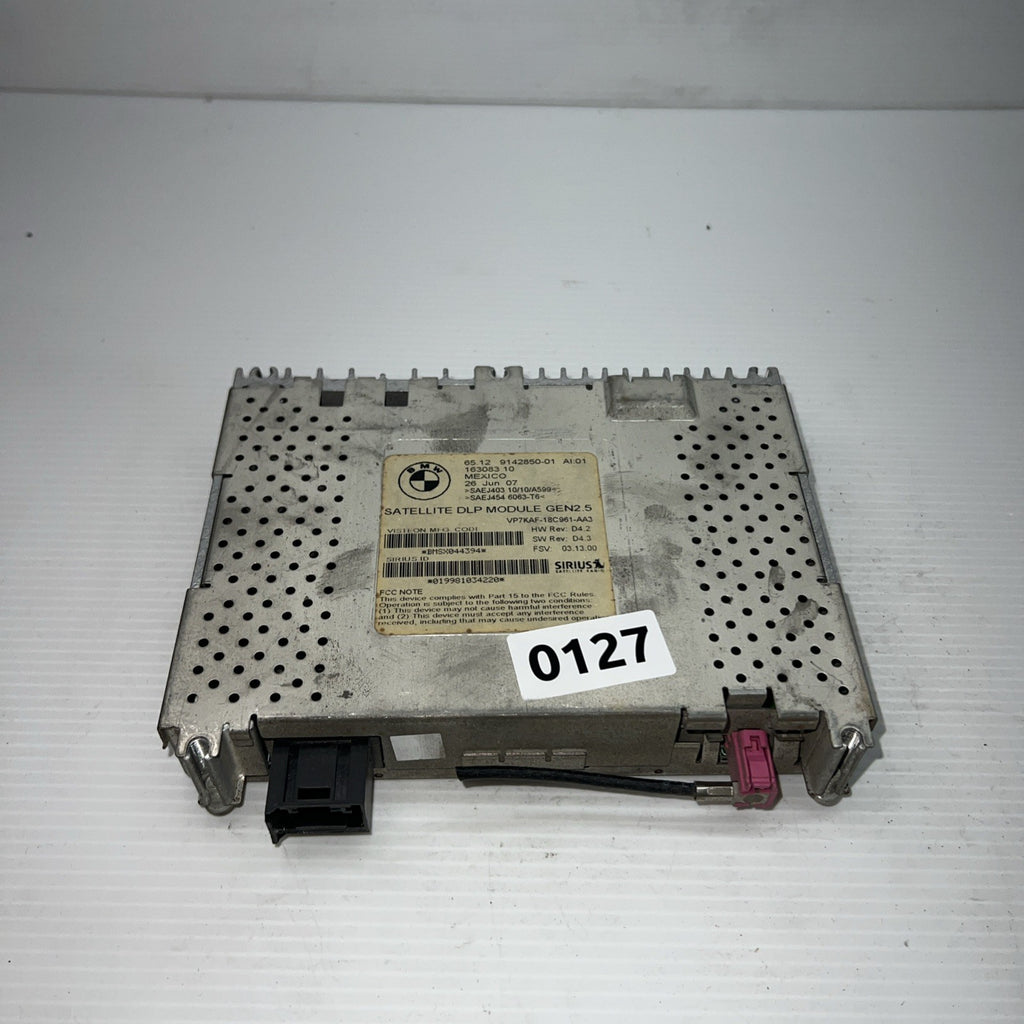OEM BMW E88 E60 E90 E92 E70 Satellite Radio IBOC Receiver Tuner Module GEN 2.5