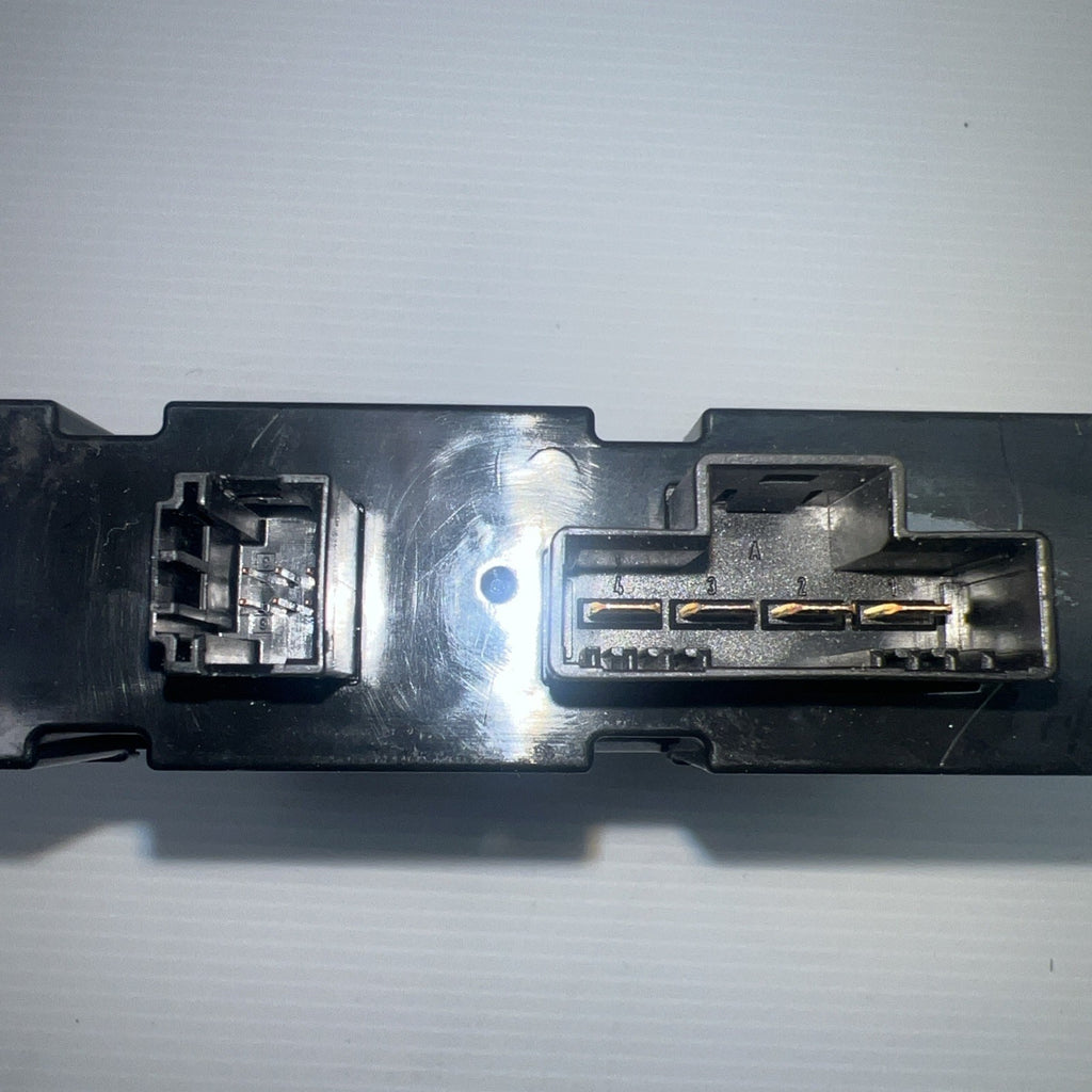 BMW F01 F02 F07 Voltage Converter Control Unit Module OEM 104K