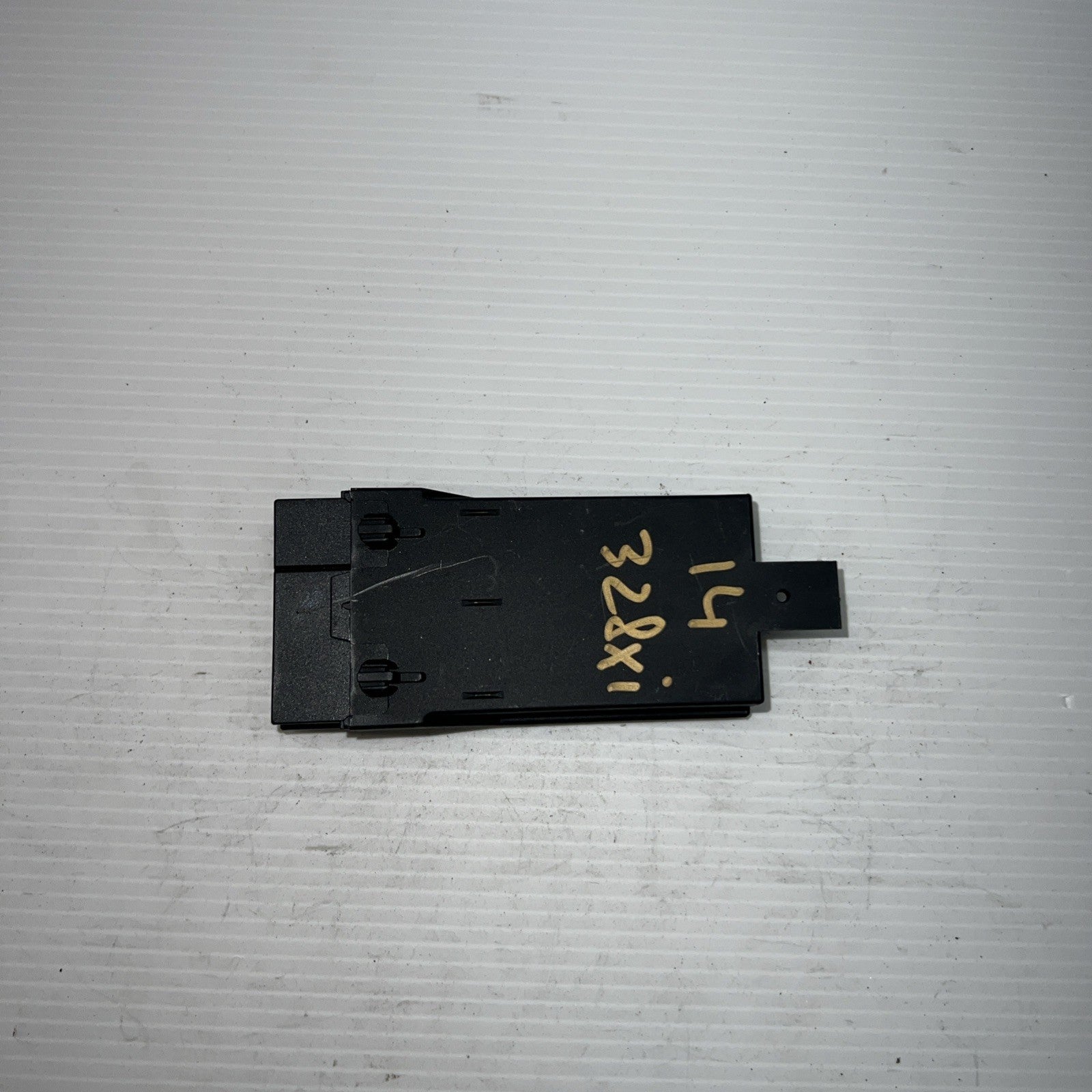 2012-2018 BMW M4 F30 F31 FRONT & REAR HEATED SEAT CONTROL MODULE 921646802 OEM.