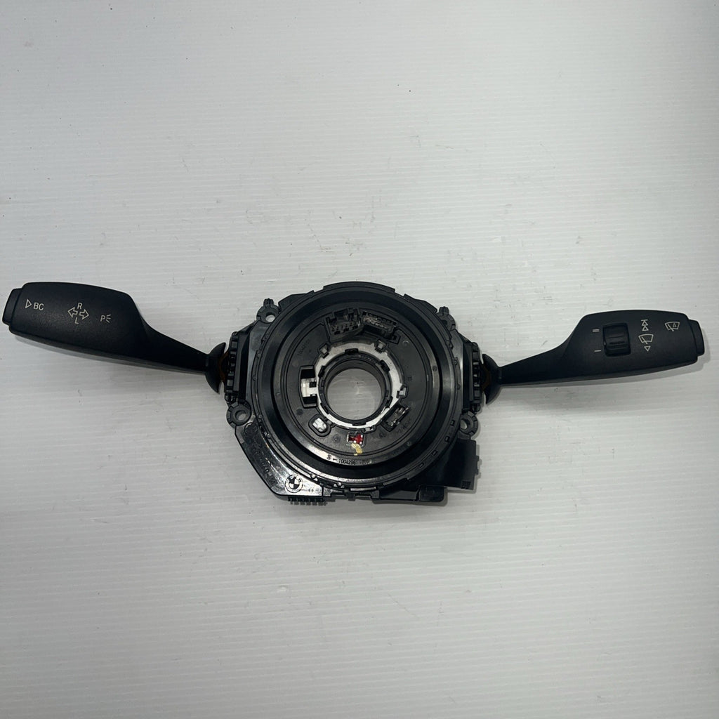 2017-2018 BMW X4 F26 STEERING RING MULTIFUNCTIONAL CONTROL SWITCH OEM