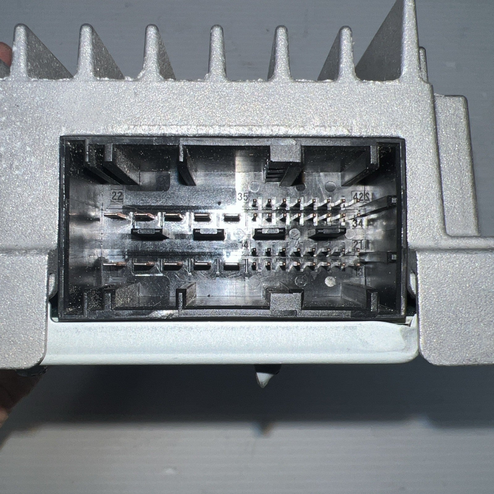 2012 2013 2014 2015 BMW X1 RADIO STEREO AUDIO AMP AMPLIFIER LEAR OEM 9283499