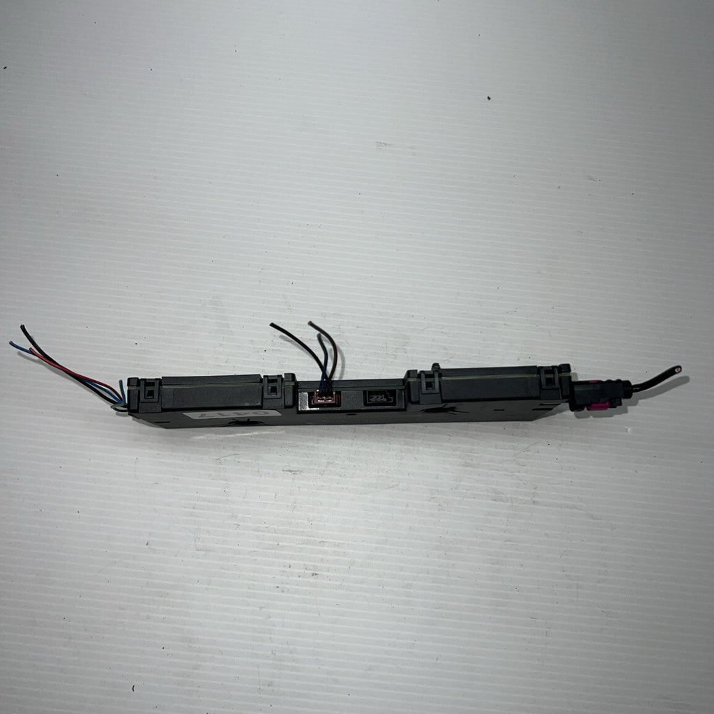 2007 2008 - 2013 BMW X5 Antenna Amplifier Diversity Control Module 9193849 OEM