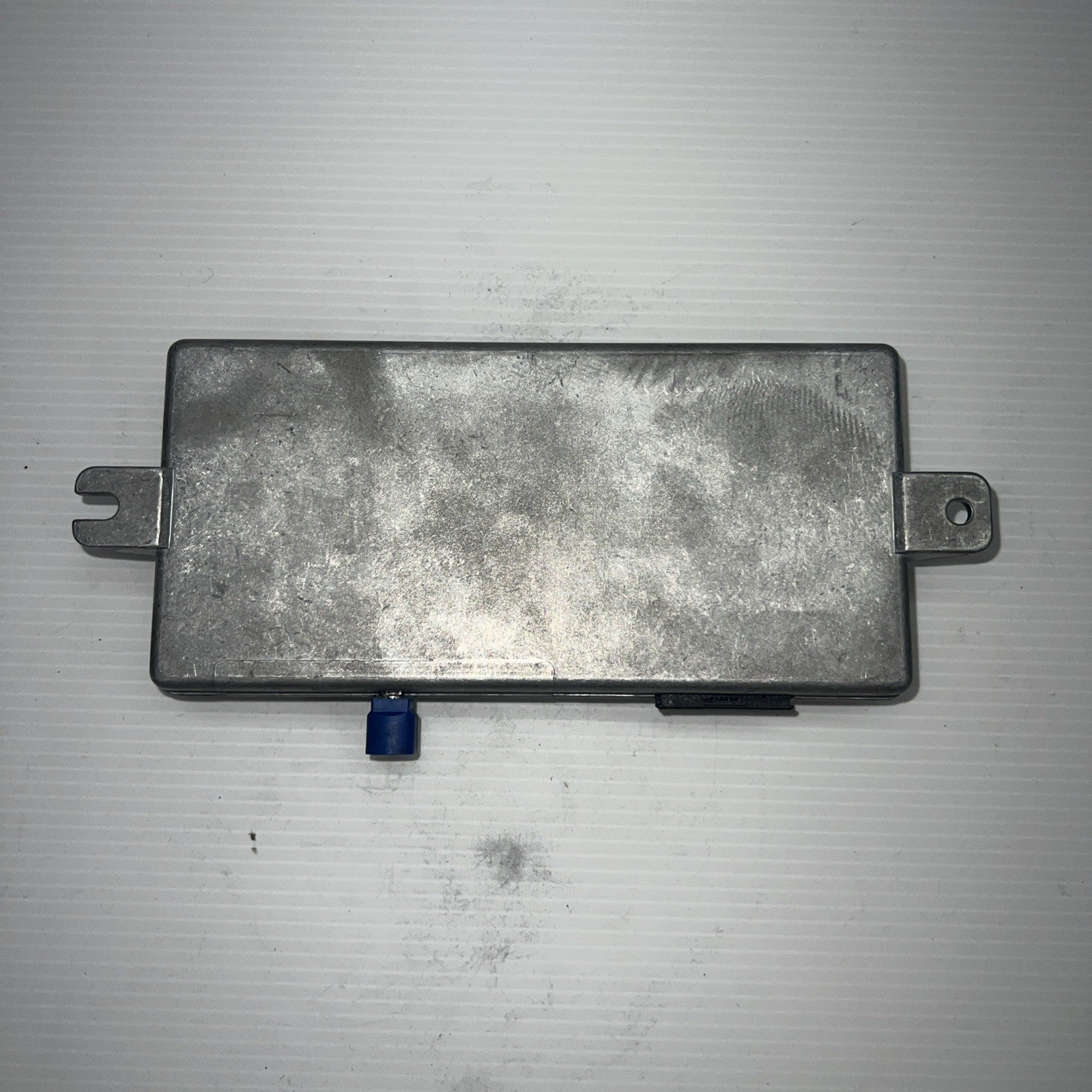 2013-2016 BMW 328i xDrive Rear View Camera Control Module OEM 90847906