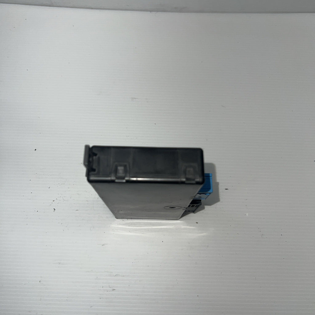 11-16 BMW F10 550I 535I 528I Central Gateway Module 9380323 OEM